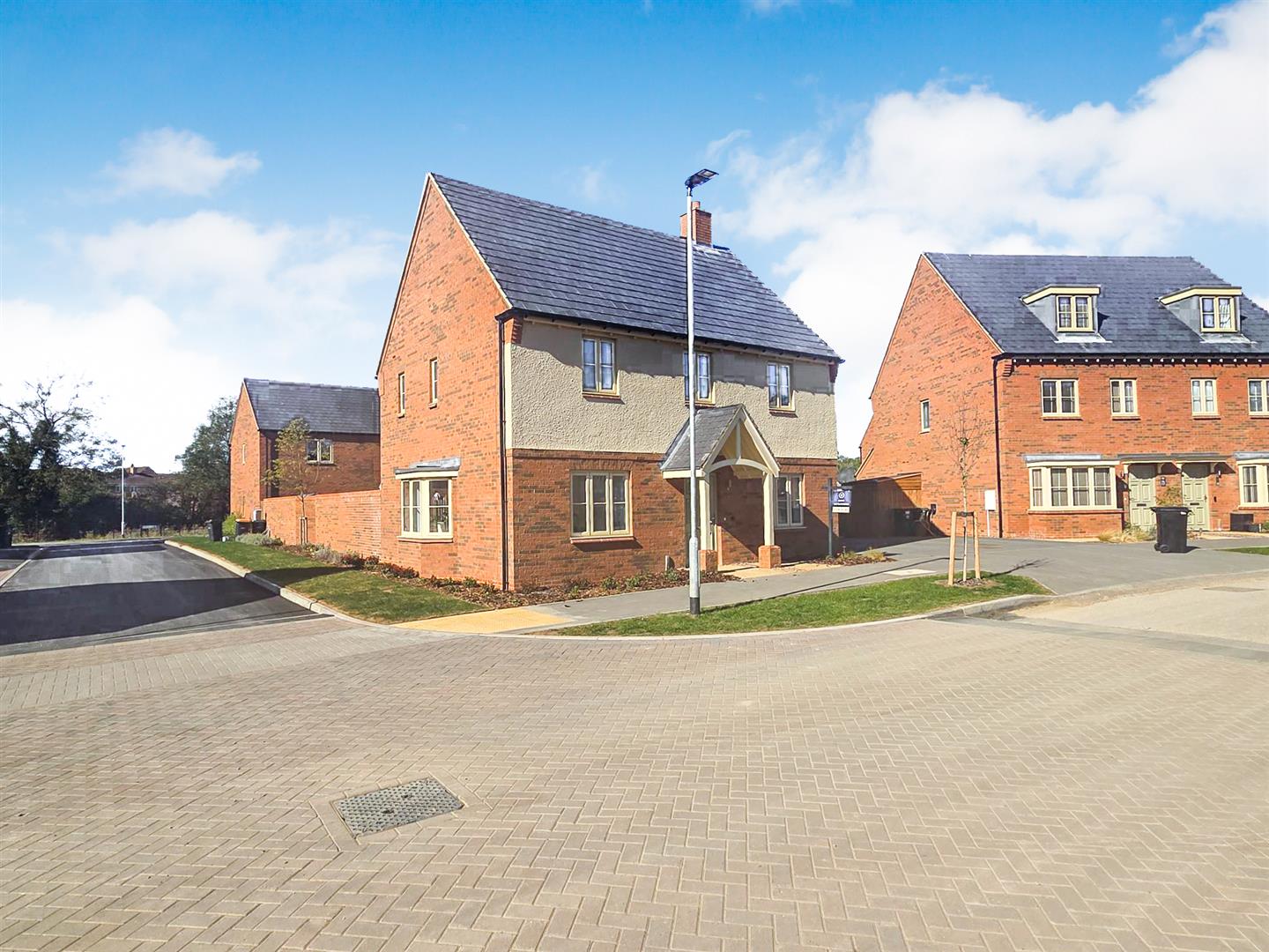 Morinsbury Road, Ravensden, Bedford